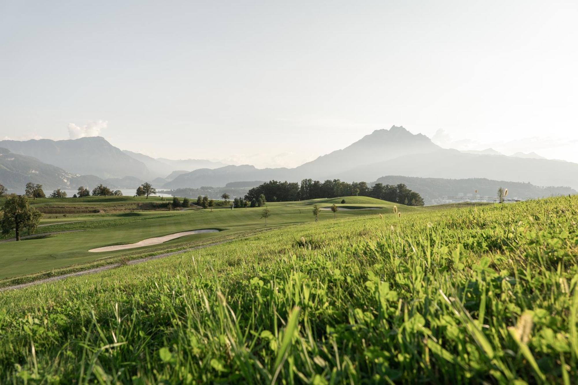 Gasthaus Badhof - Golfhotel Meggen Bagian luar foto