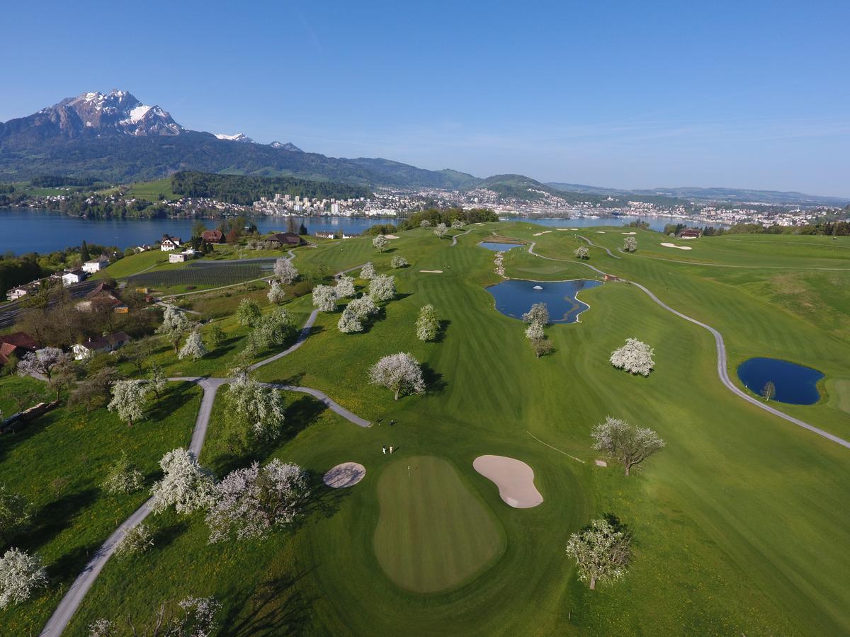 Gasthaus Badhof - Golfhotel Meggen Bagian luar foto